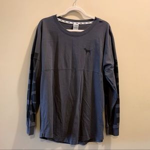 PINK by VS Gray Crew